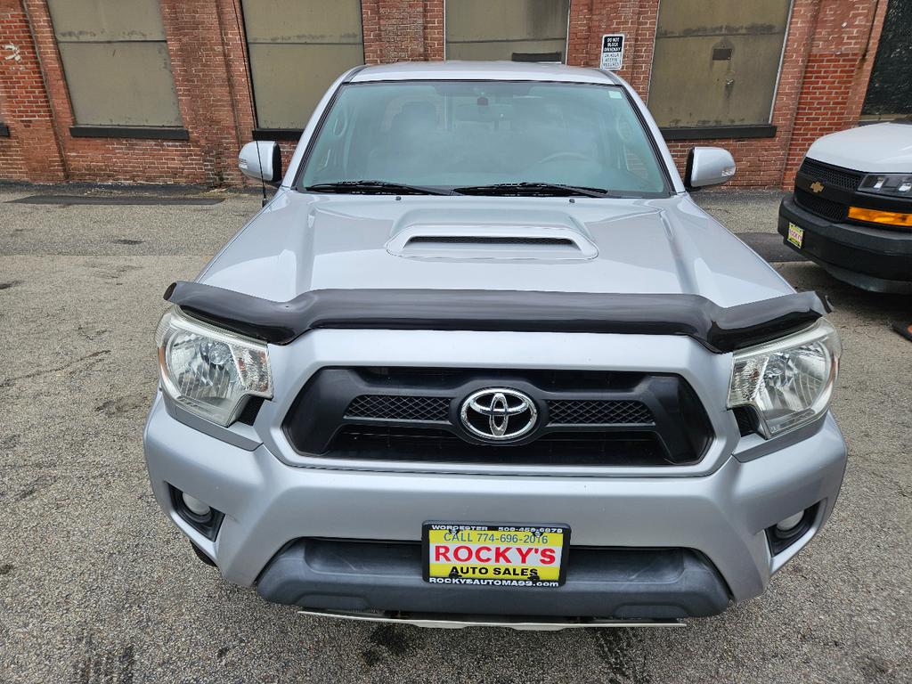 used 2013 Toyota Tacoma car, priced at $14,995