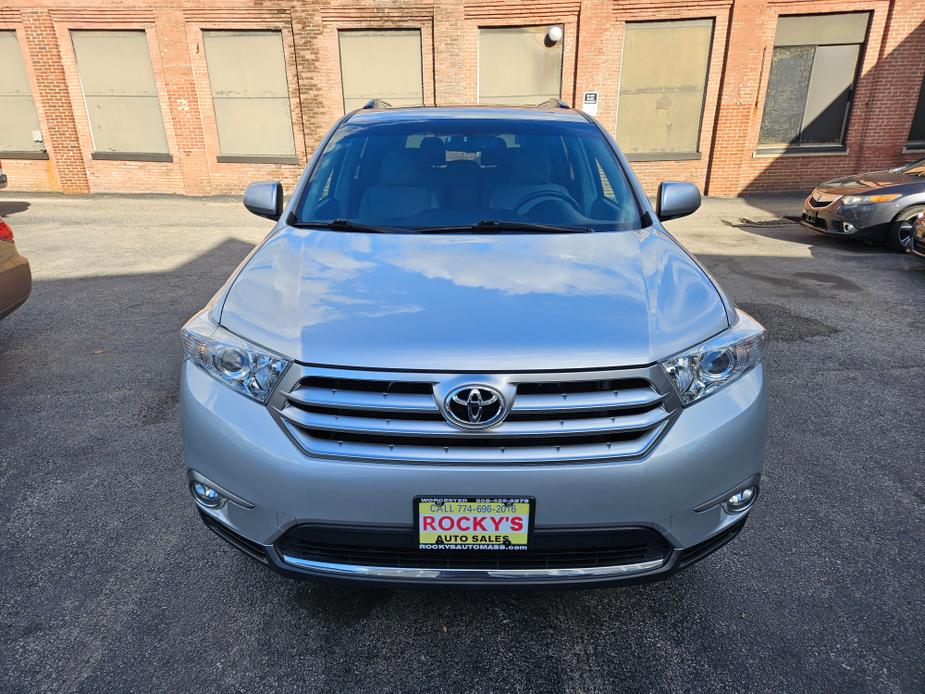 used 2012 Toyota Highlander car, priced at $18,995