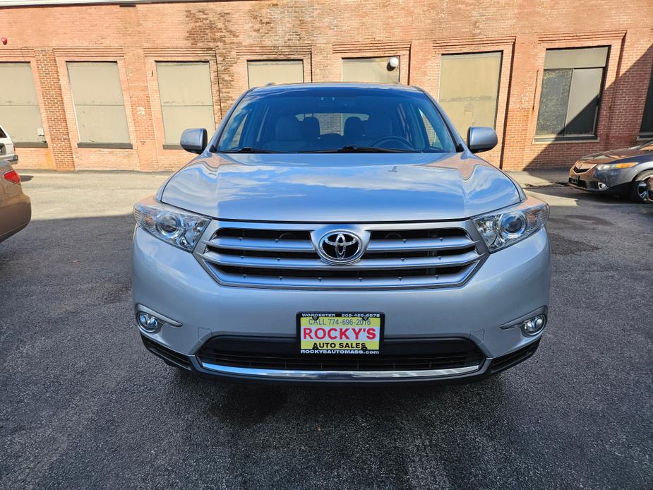 used 2012 Toyota Highlander car, priced at $18,995