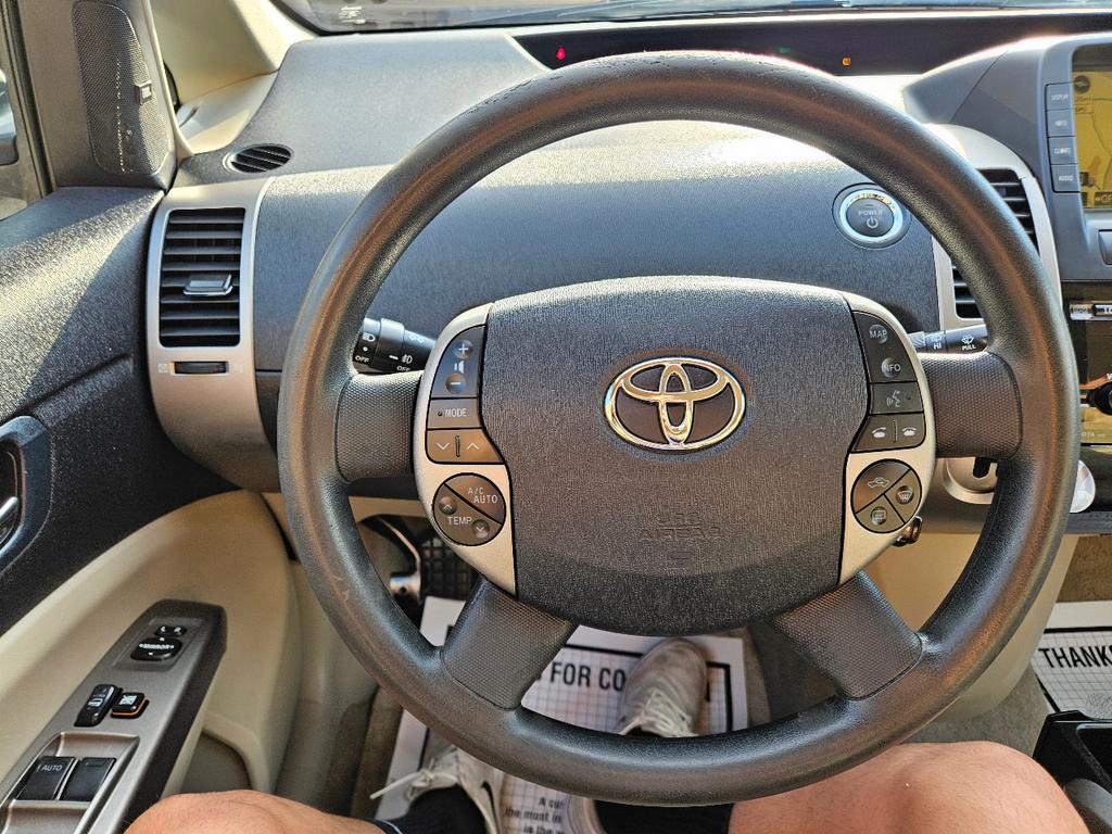 used 2006 Toyota Prius car, priced at $5,395