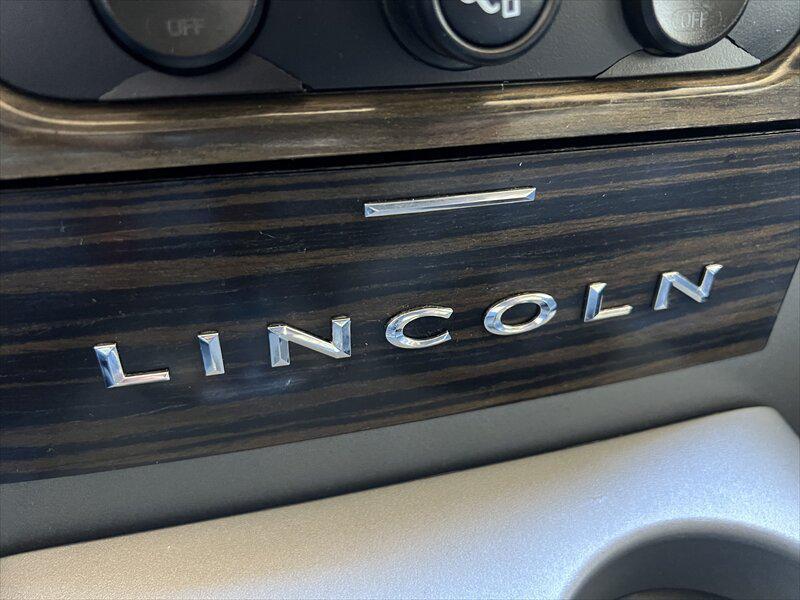 used 2007 Lincoln Mark LT car, priced at $11,000