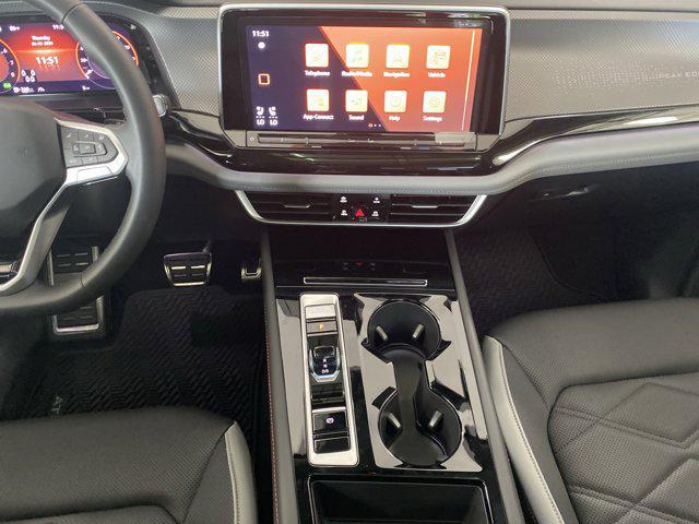new 2025 Volkswagen Atlas car, priced at $49,646