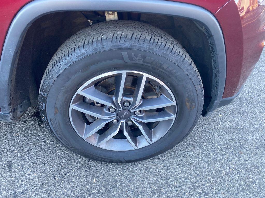 used 2021 Jeep Grand Cherokee car, priced at $21,291