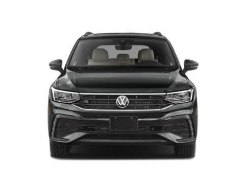 new 2024 Volkswagen Tiguan car, priced at $39,004