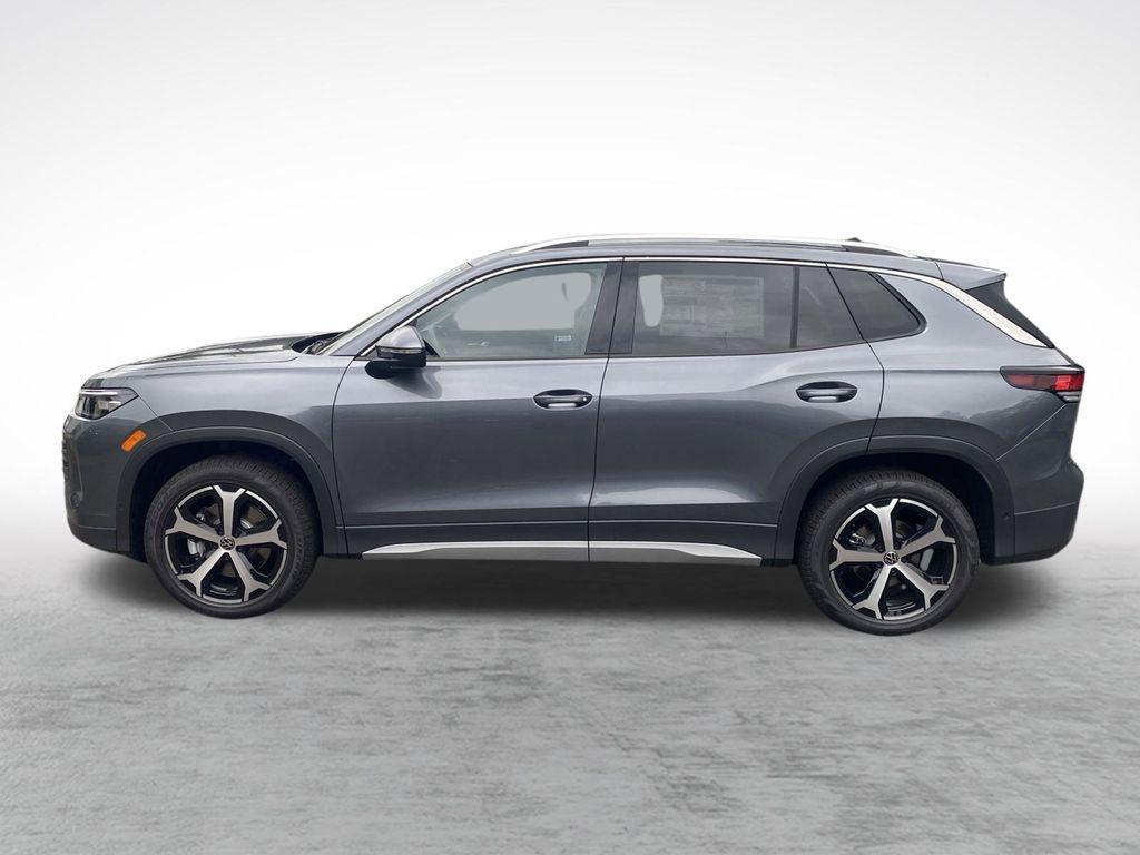 new 2025 Volkswagen Tiguan car, priced at $34,421