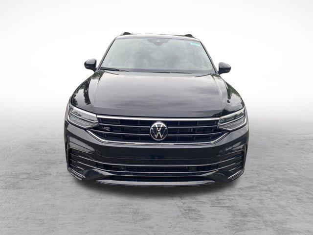 new 2024 Volkswagen Tiguan car, priced at $38,346