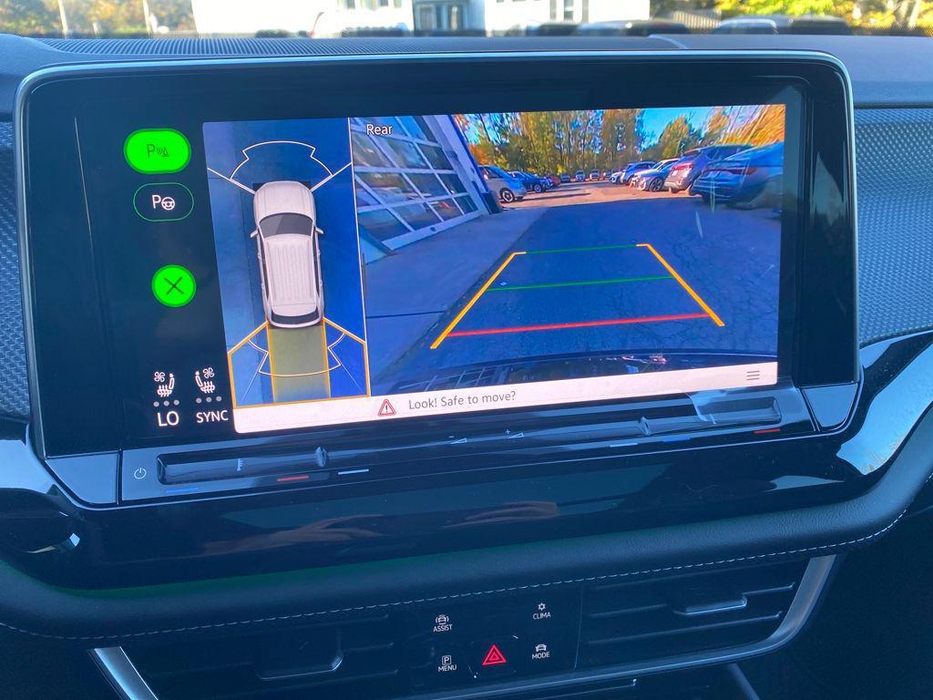 new 2026 Volkswagen Atlas Cross Sport car, priced at $56,408