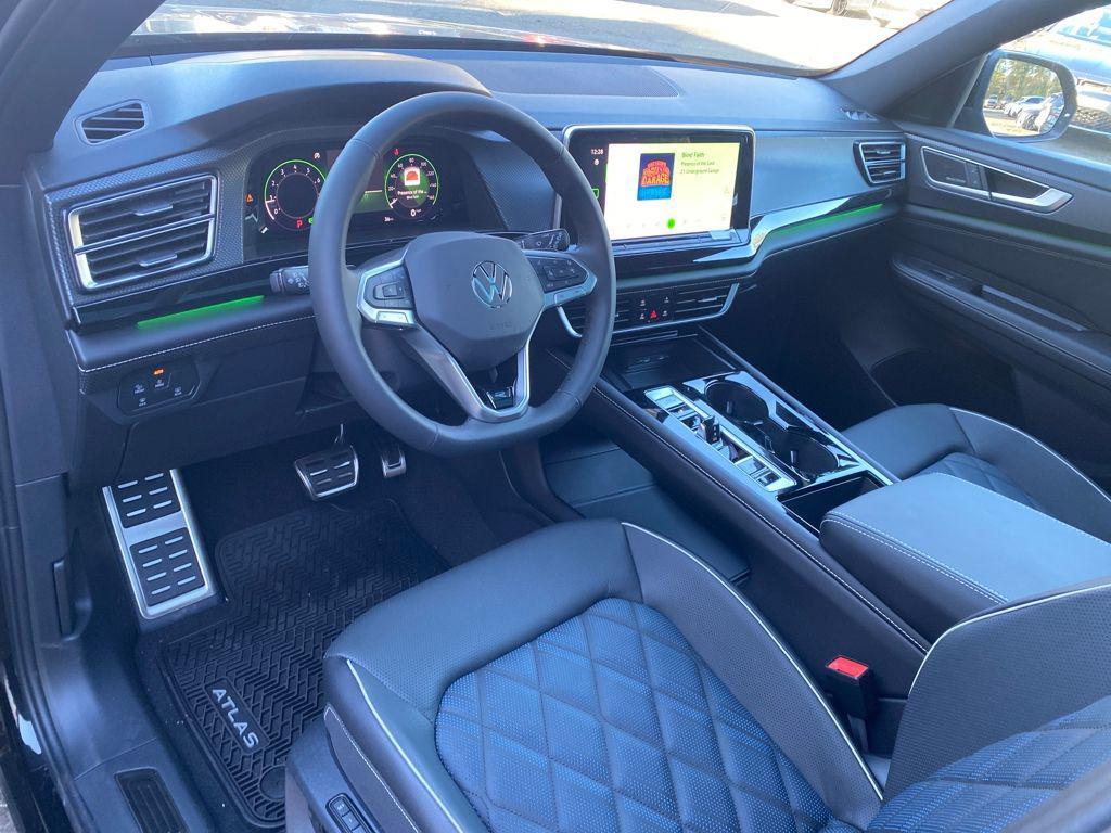 new 2026 Volkswagen Atlas Cross Sport car, priced at $56,408