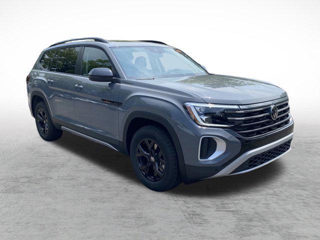 new 2025 Volkswagen Atlas car, priced at $49,406