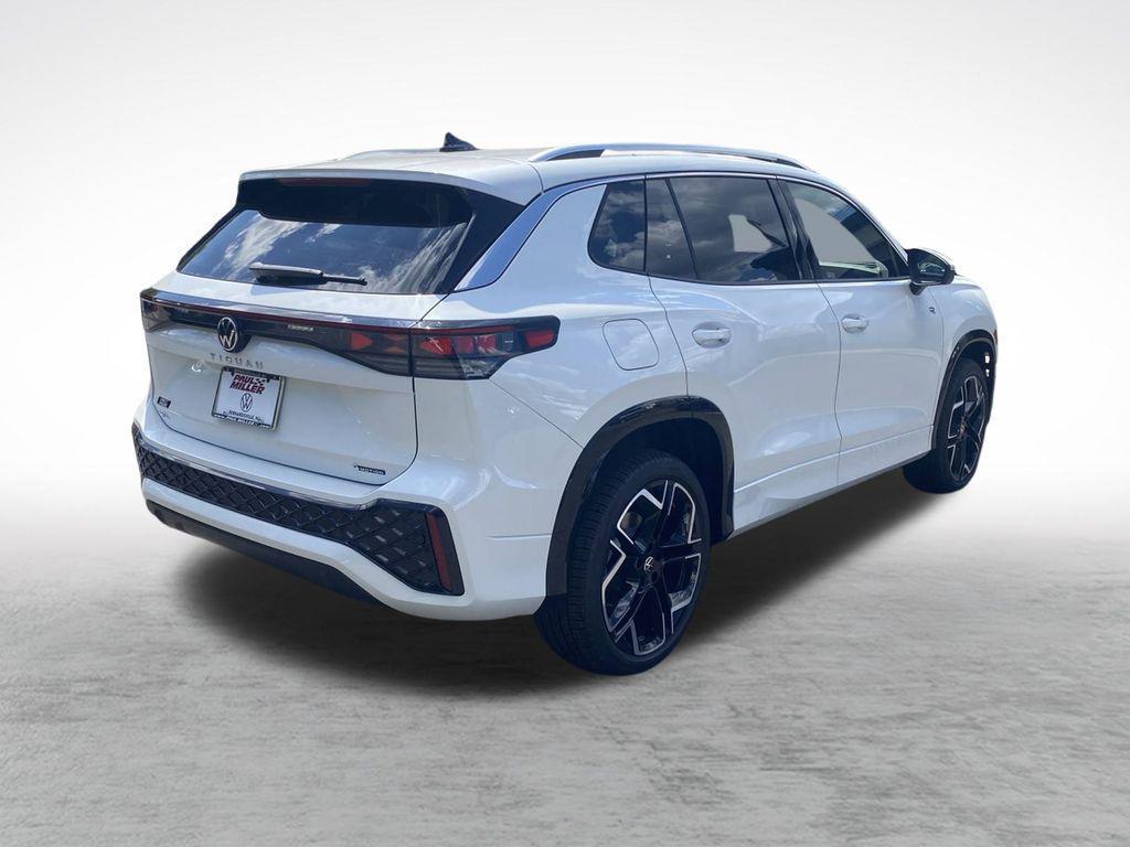 new 2025 Volkswagen Tiguan car, priced at $43,481