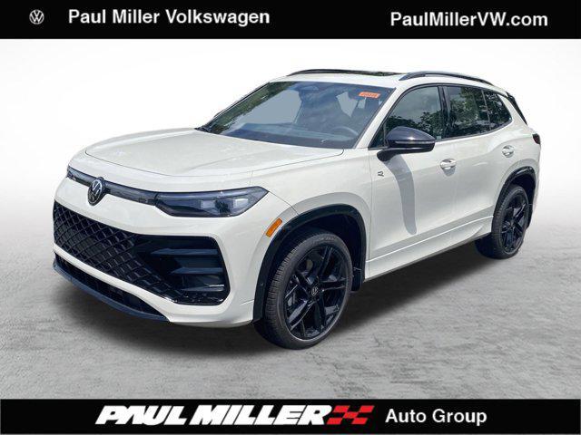 new 2025 Volkswagen Tiguan car, priced at $39,846