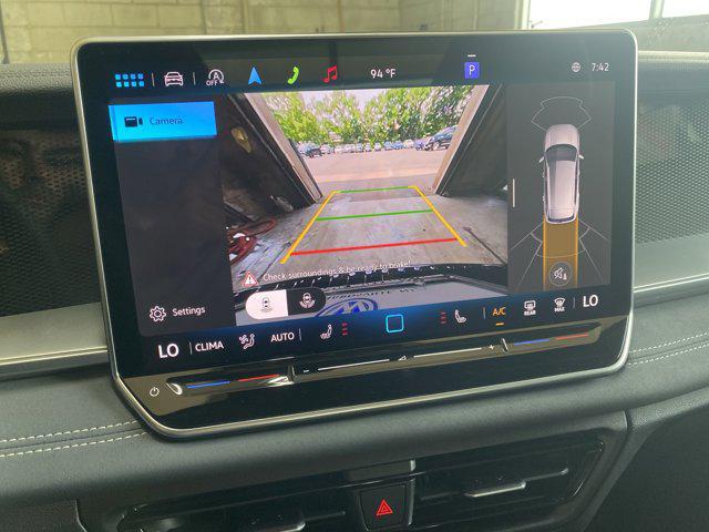 new 2025 Volkswagen Tiguan car, priced at $39,846