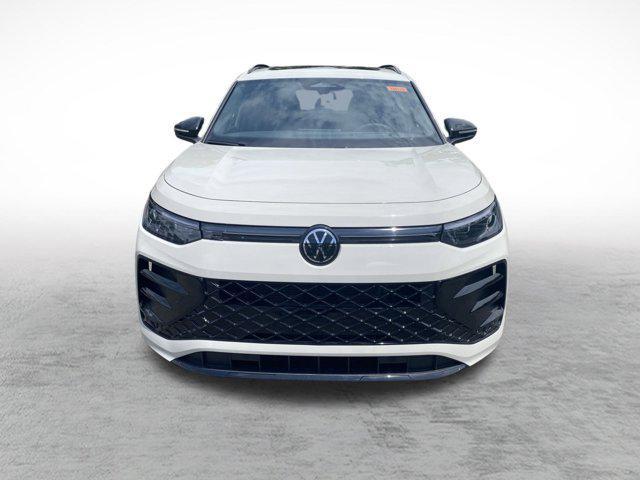 new 2025 Volkswagen Tiguan car, priced at $39,846