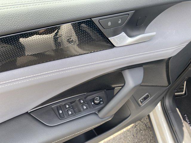 new 2025 Volkswagen Tiguan car, priced at $39,846
