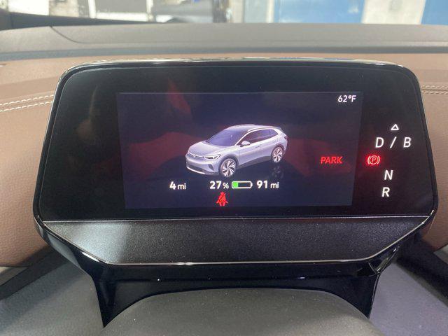 new 2025 Volkswagen ID.4 car, priced at $47,371