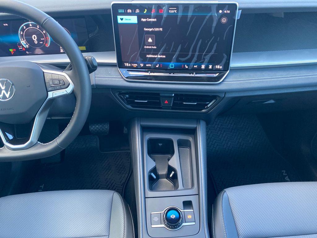 new 2026 Volkswagen Tiguan car, priced at $38,786