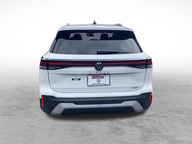 new 2025 Volkswagen Tiguan car, priced at $33,121