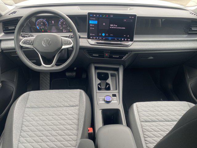 new 2025 Volkswagen Tiguan car, priced at $33,121