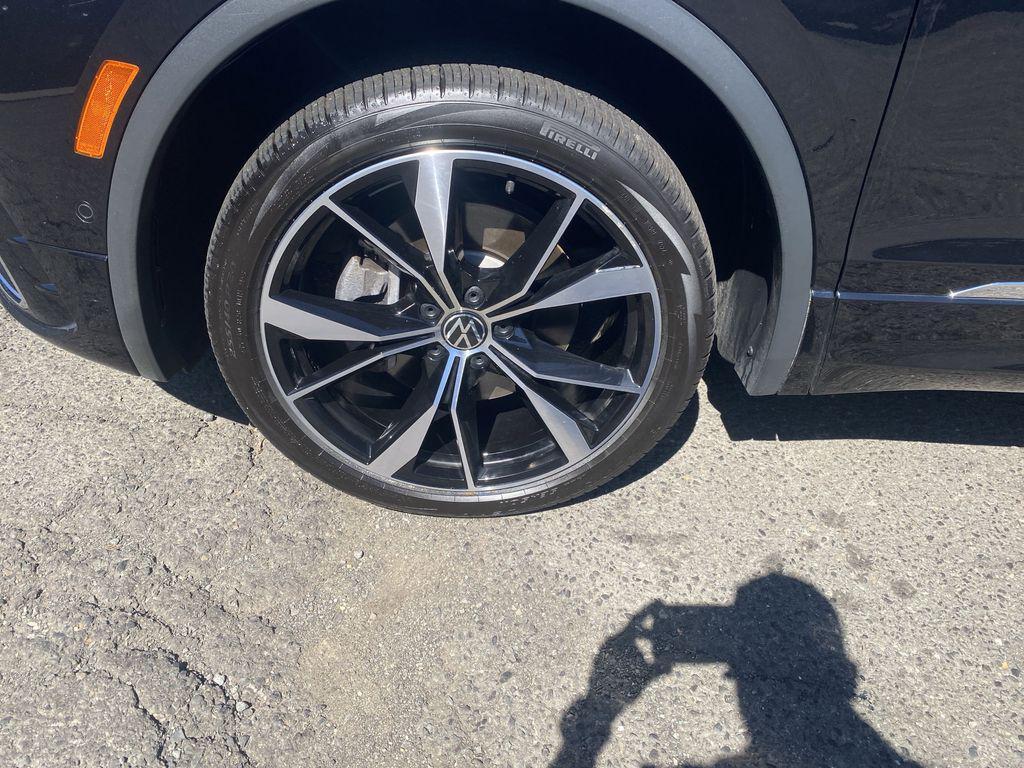 used 2022 Volkswagen Tiguan car, priced at $25,622