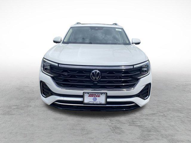 used 2024 Volkswagen Atlas car, priced at $45,195