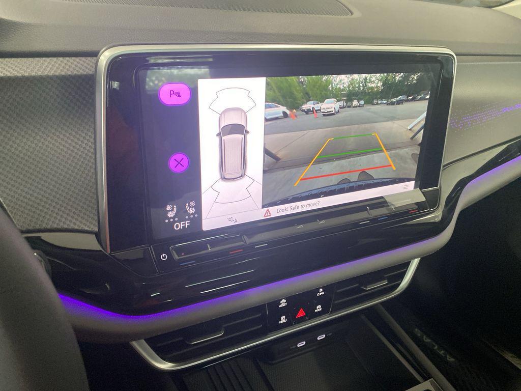 new 2025 Volkswagen Atlas car, priced at $46,911