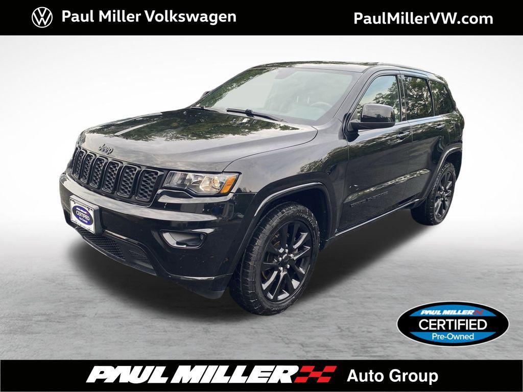 used 2017 Jeep Grand Cherokee car, priced at $14,917