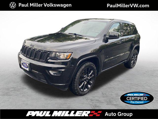used 2017 Jeep Grand Cherokee car, priced at $15,991