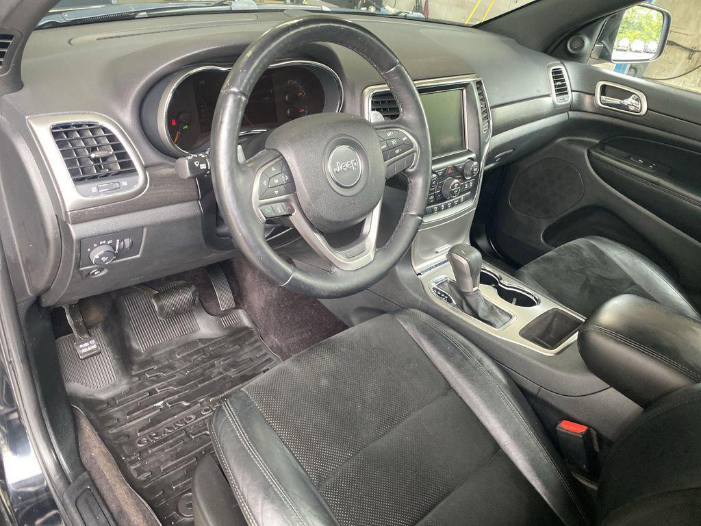 used 2017 Jeep Grand Cherokee car, priced at $14,917
