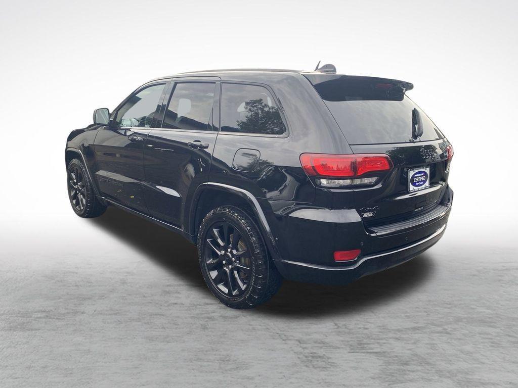 used 2017 Jeep Grand Cherokee car, priced at $14,917