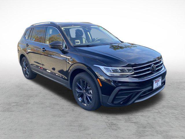 new 2024 Volkswagen Tiguan car, priced at $35,436