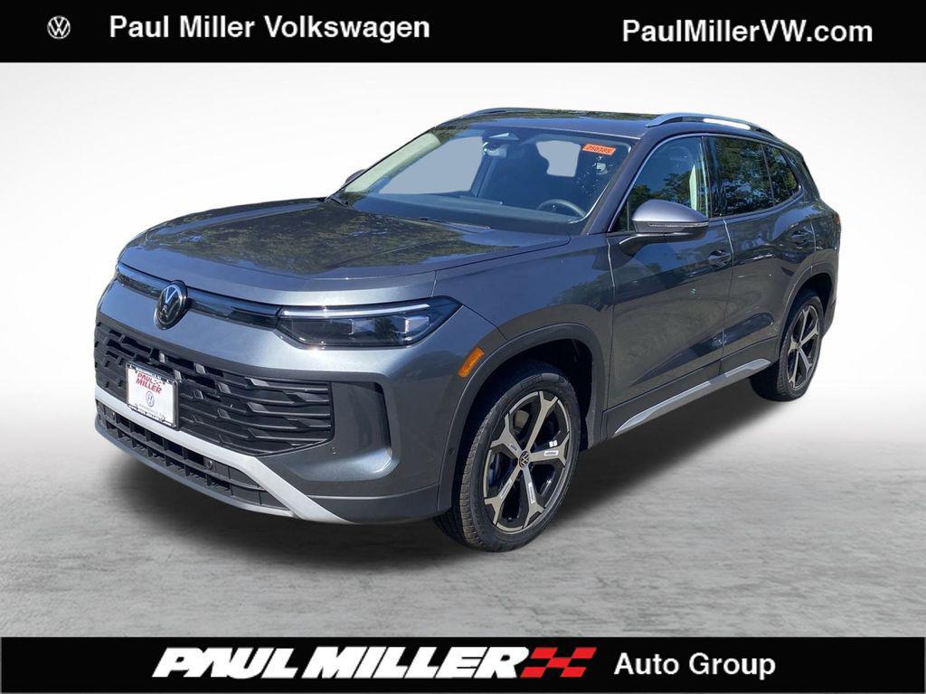 new 2025 Volkswagen Tiguan car, priced at $36,544