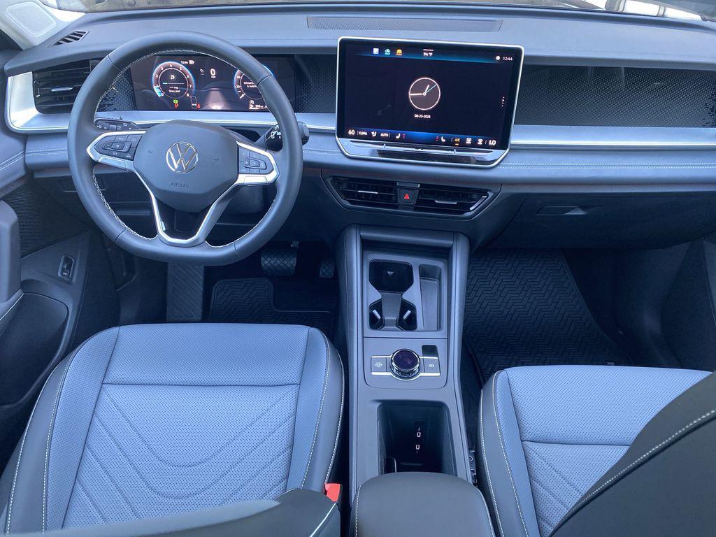 new 2025 Volkswagen Tiguan car, priced at $36,544