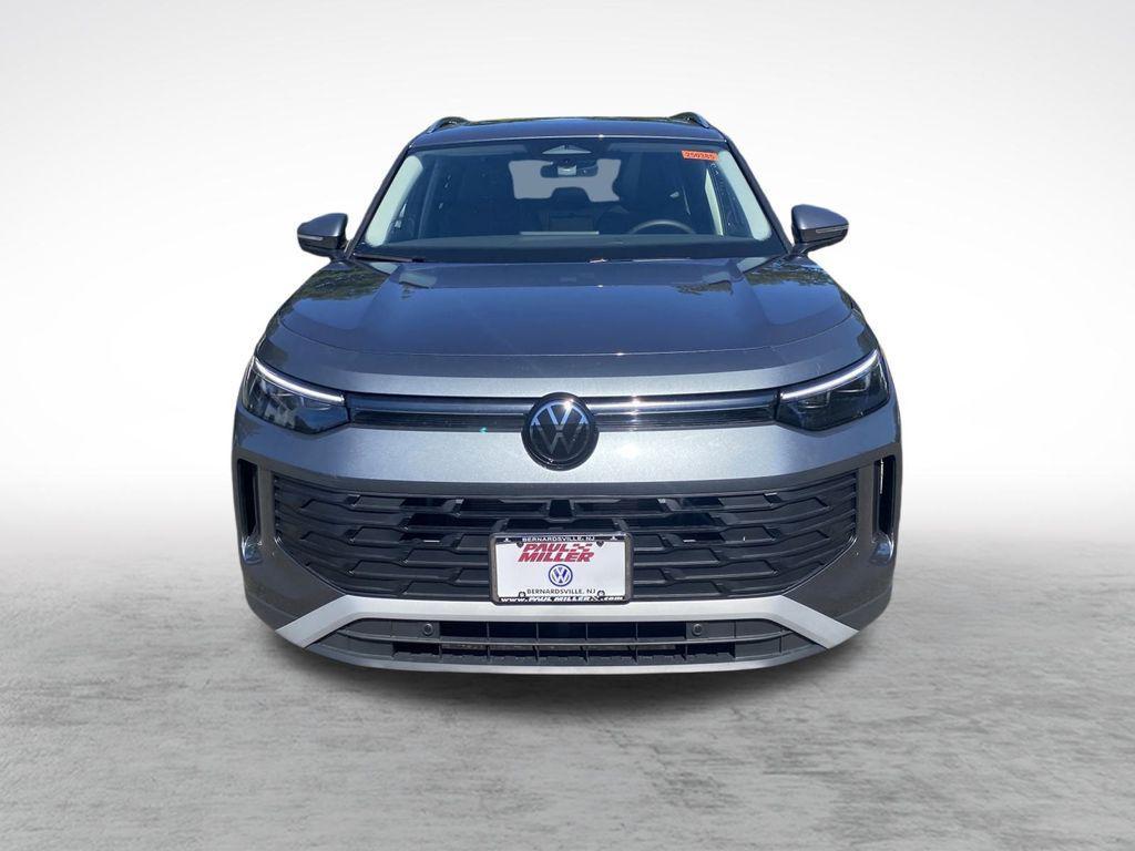 new 2025 Volkswagen Tiguan car, priced at $36,544