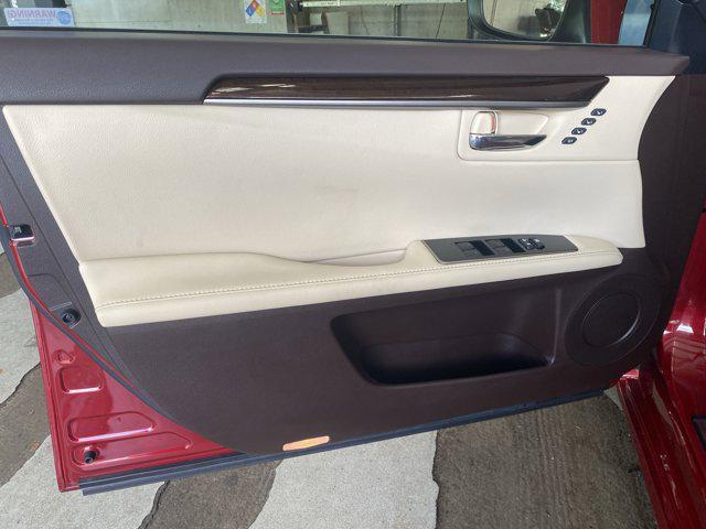 used 2016 Lexus ES 350 car, priced at $23,695