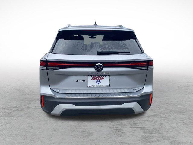 new 2025 Volkswagen Tiguan car, priced at $37,886