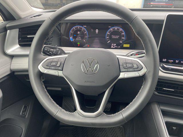 new 2025 Volkswagen Tiguan car, priced at $37,886