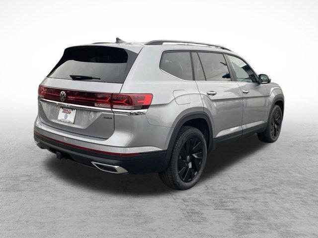 new 2025 Volkswagen Atlas car, priced at $48,817