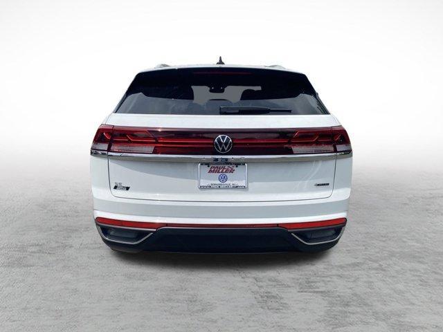 new 2024 Volkswagen Atlas Cross Sport car, priced at $40,991