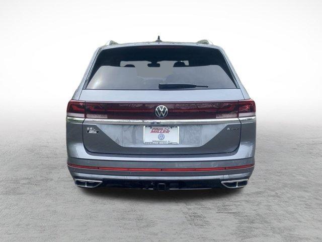 new 2024 Volkswagen Atlas car, priced at $56,333