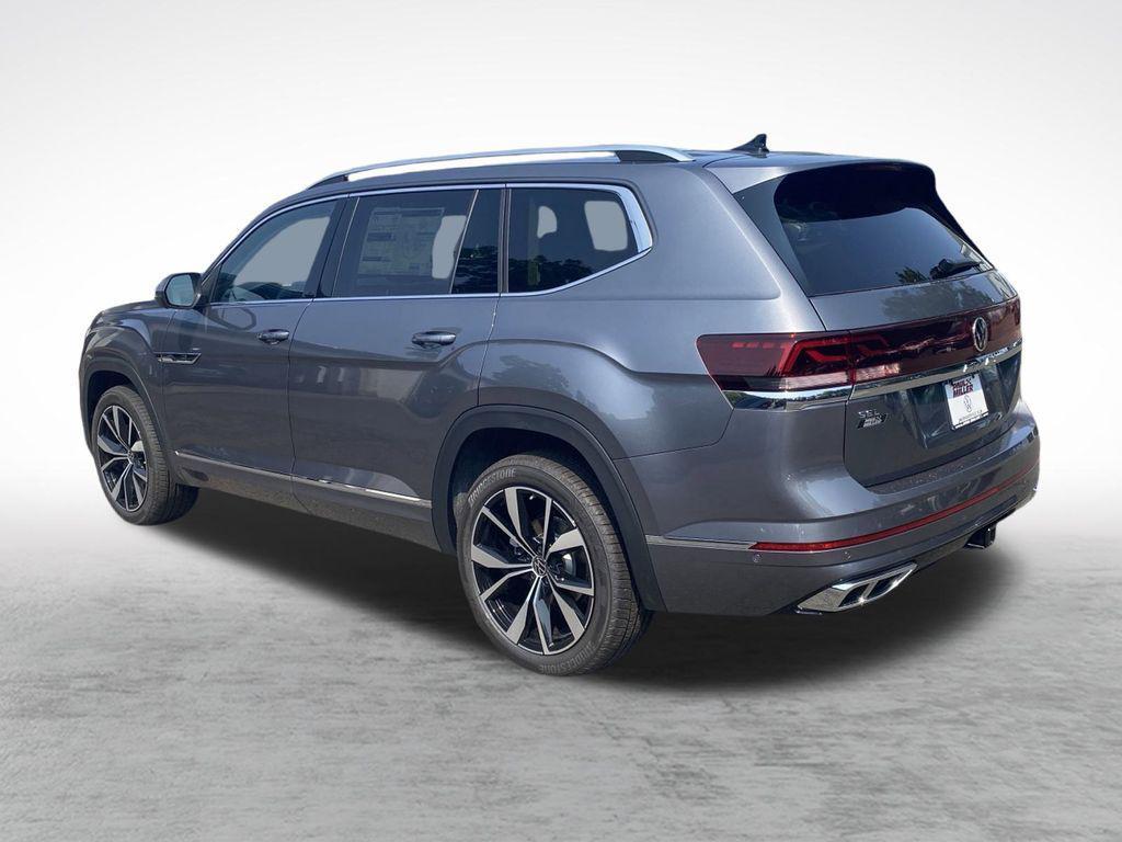 new 2025 Volkswagen Atlas car, priced at $53,331