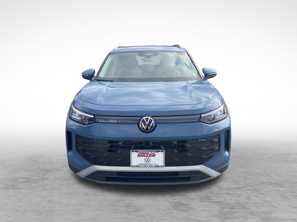 new 2025 Volkswagen Tiguan car, priced at $36,826