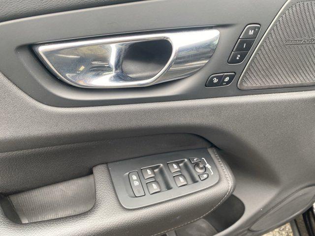 used 2020 Volvo XC60 car, priced at $27,195