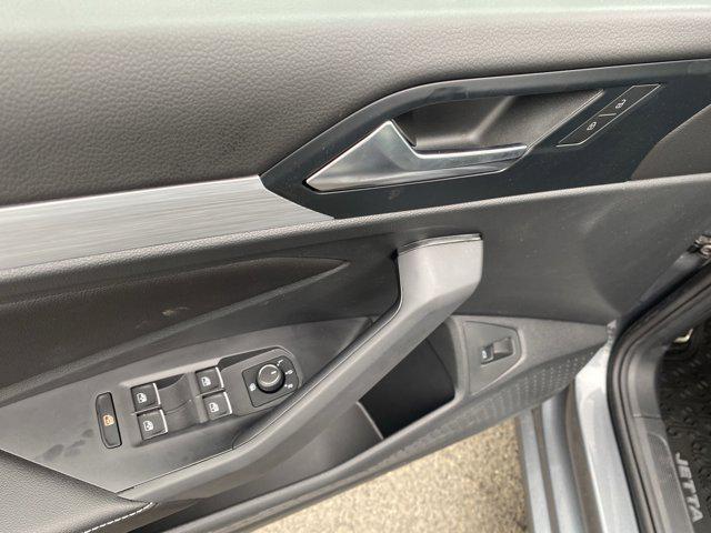 new 2025 Volkswagen Jetta car, priced at $25,621
