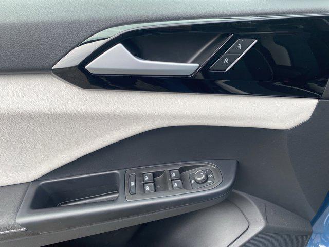 new 2025 Volkswagen Taos car, priced at $29,321