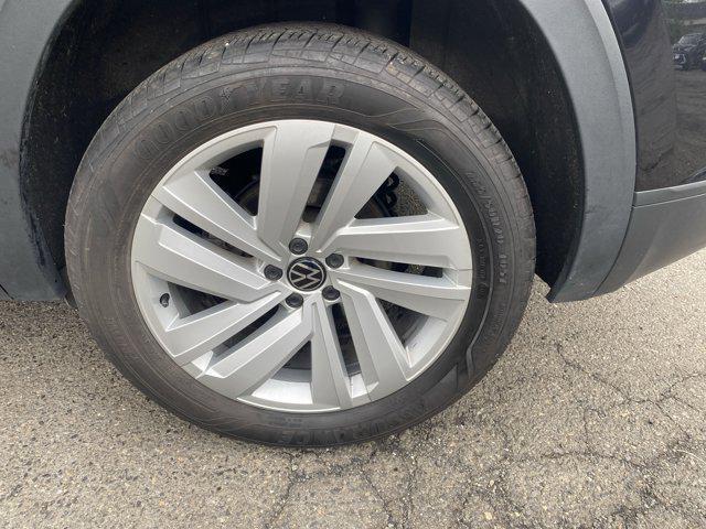 used 2022 Volkswagen Atlas Cross Sport car, priced at $28,295
