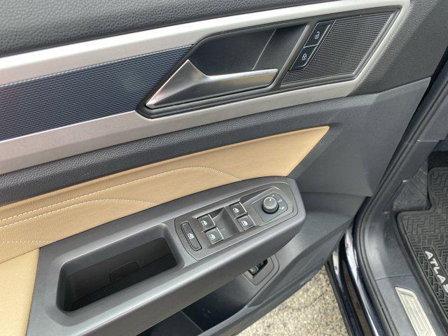 used 2022 Volkswagen Atlas Cross Sport car, priced at $28,295