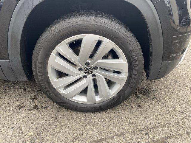 used 2022 Volkswagen Atlas Cross Sport car, priced at $28,295