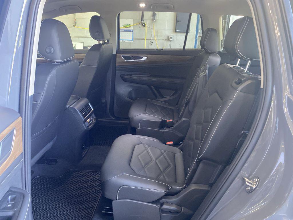 new 2026 Volkswagen Atlas car, priced at $49,949