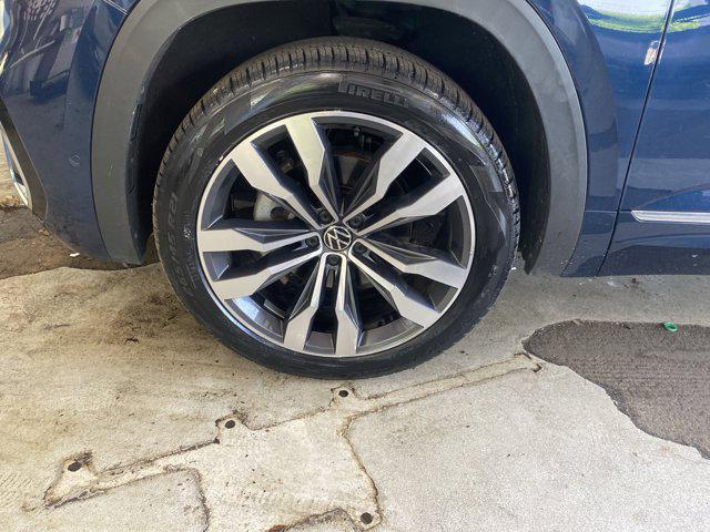 used 2022 Volkswagen Atlas Cross Sport car, priced at $34,295