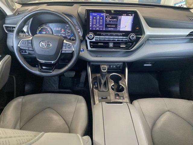 used 2020 Toyota Highlander Hybrid car, priced at $38,495